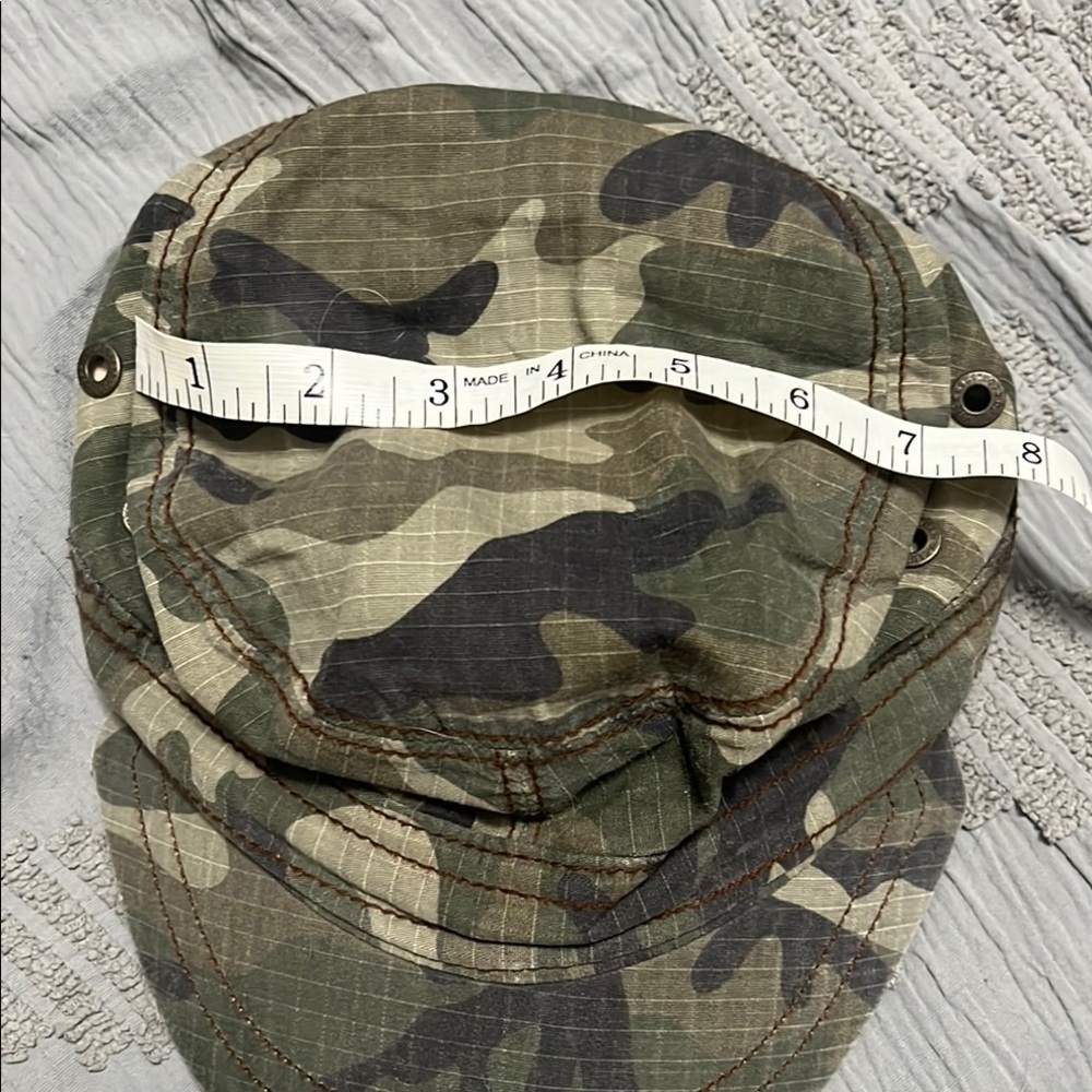 Camouflage Cap - Picture 6 of 7
